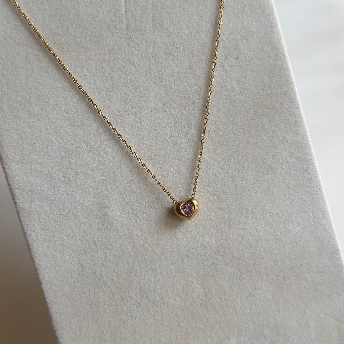 Pink heart minimal necklace