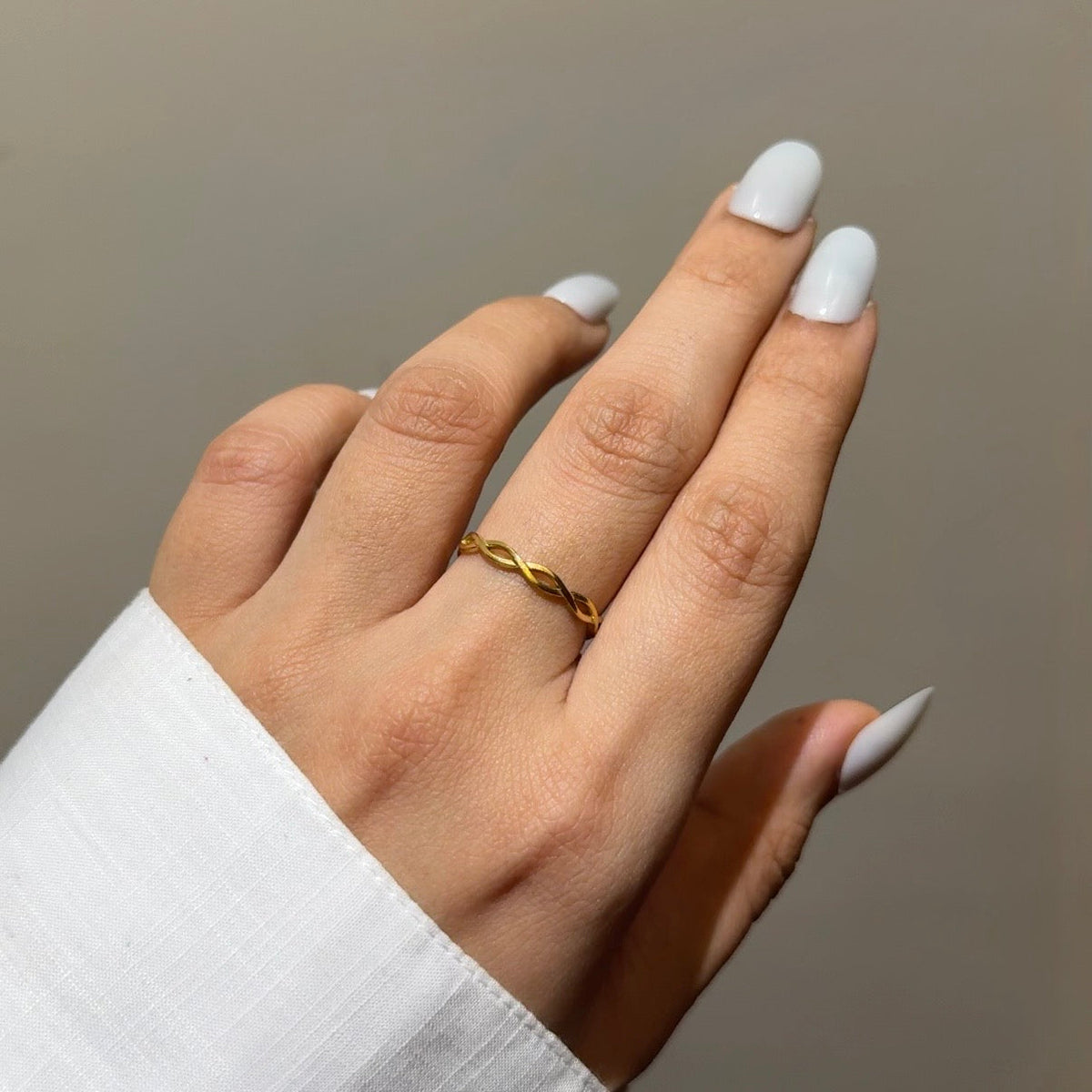 Eternal Thread Ring