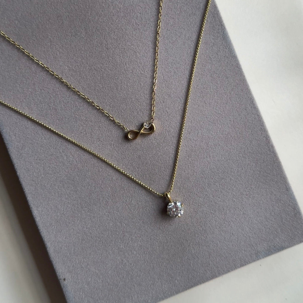 Eclat Solitaire necklace