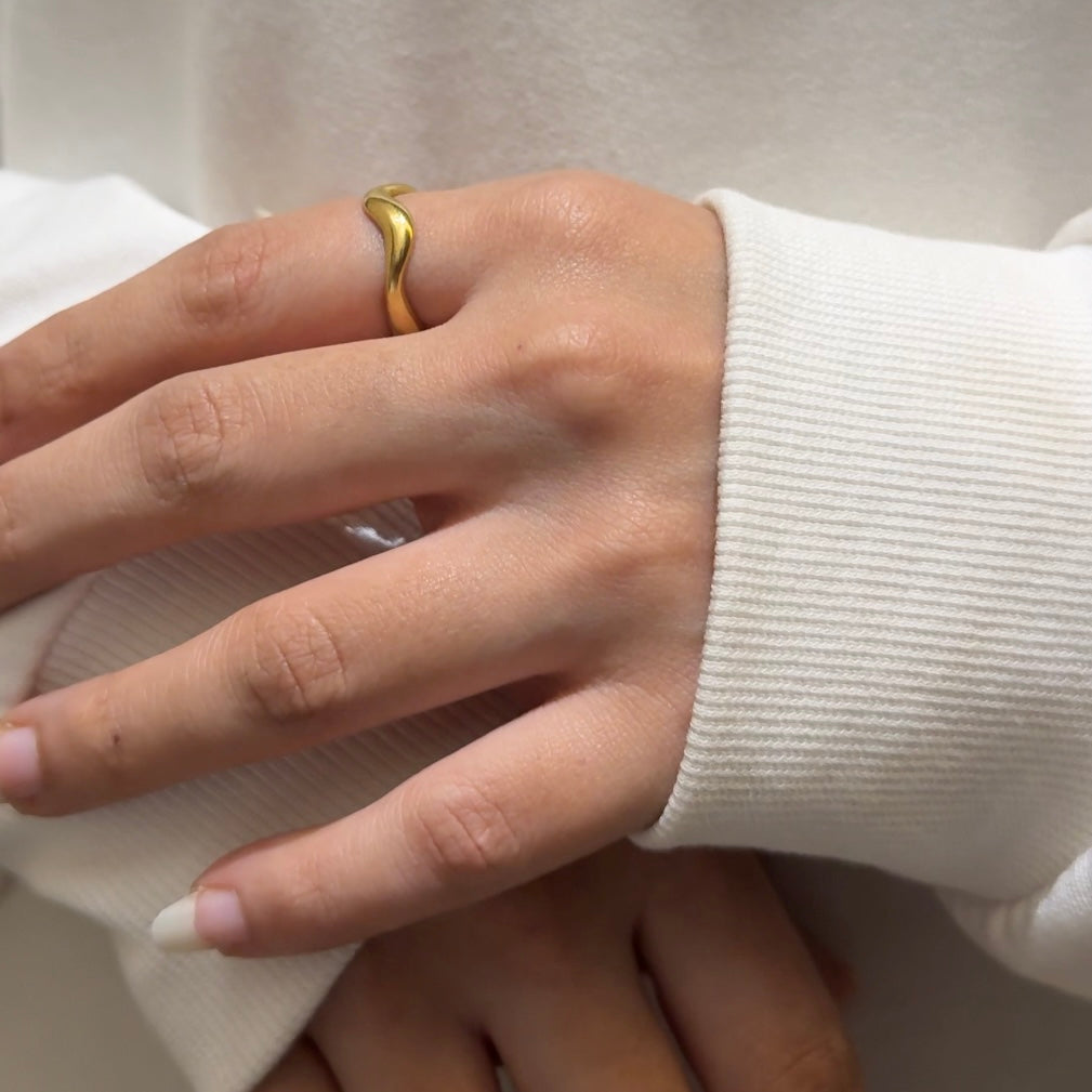 Flux ring