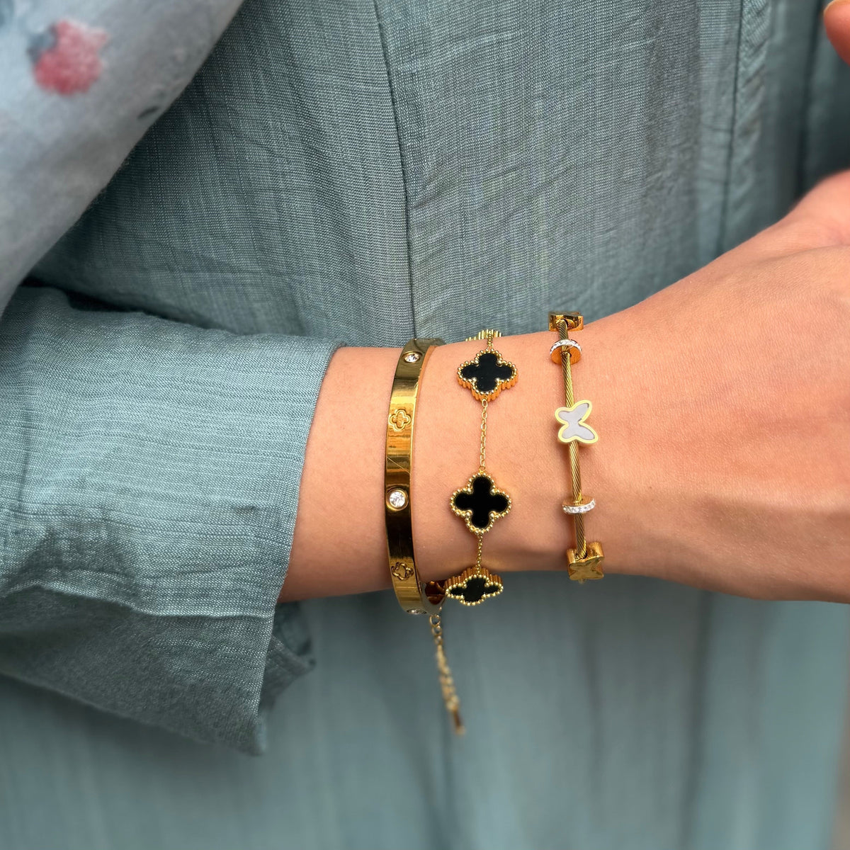 Black emora bracelet
