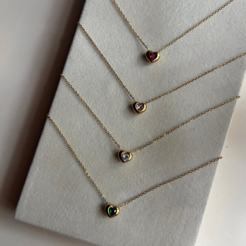 Emerald minimal heart necklace