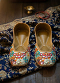 Gulaal Baagh Jutti