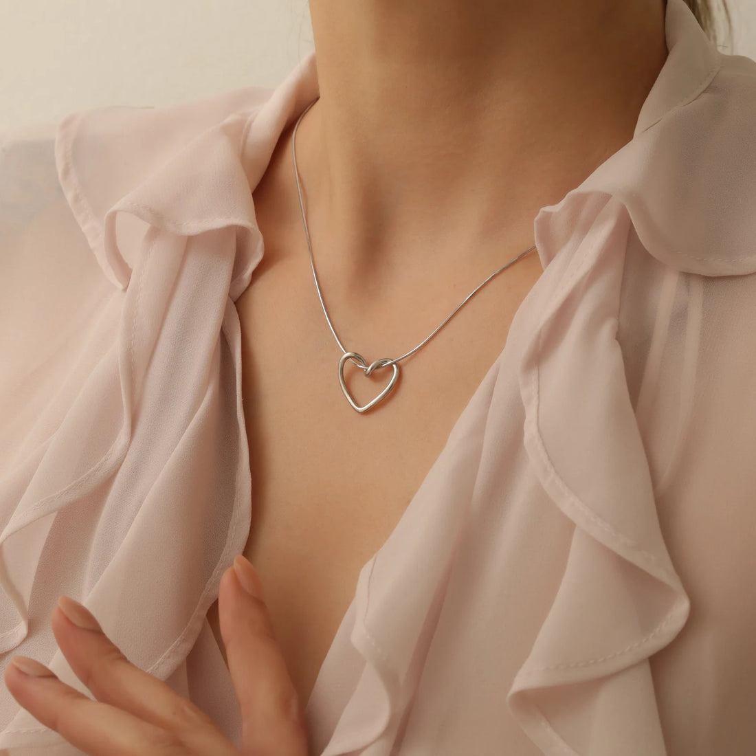 Dainty Heart Necklace