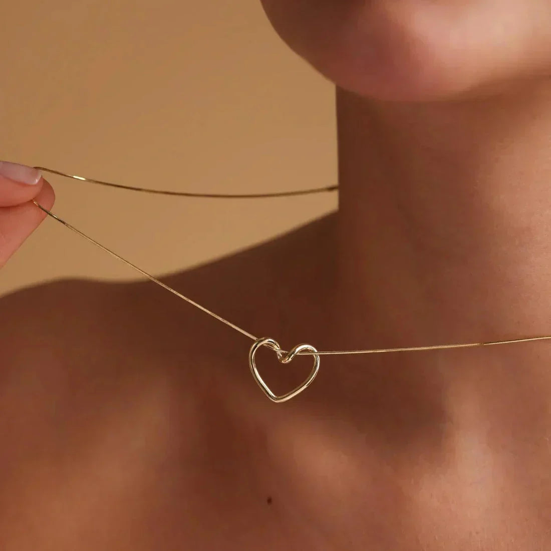 Dainty Heart Necklace
