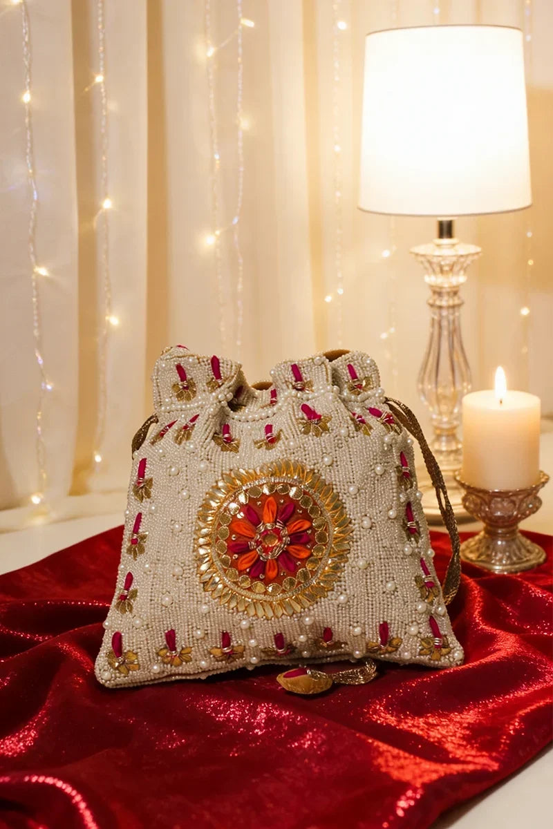 Noor-e-Zevar
